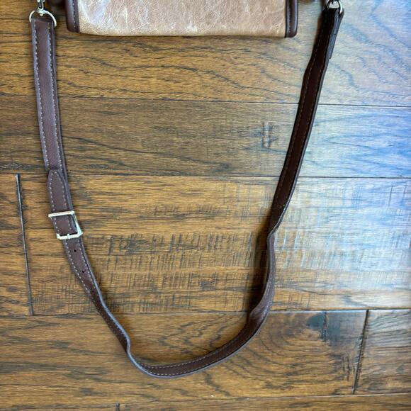 Brown Leather Saddle Crossbody Bag Neutral - Picture 8 of 13